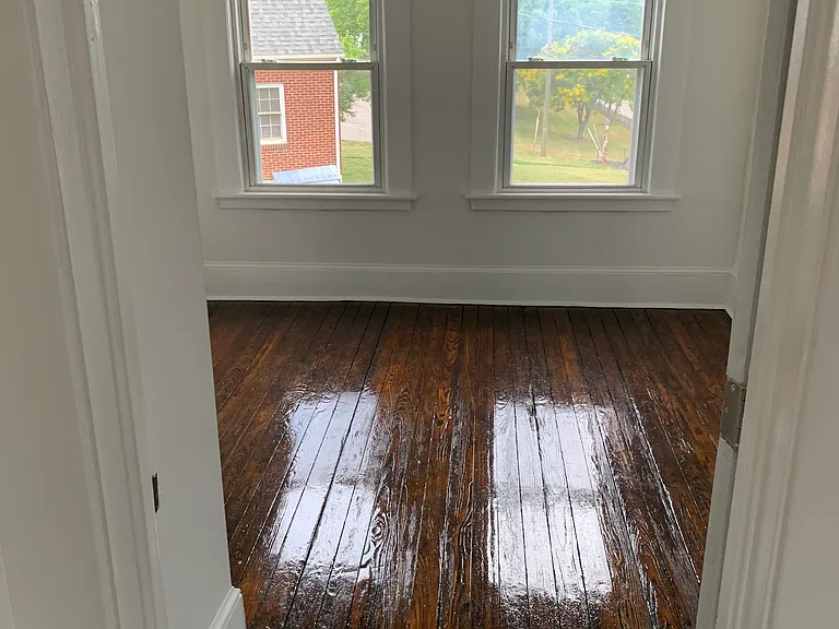 210 Craig Ave — Photo 7