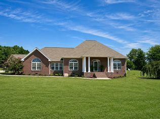 586 Sunset Dr, Ider, AL 35981