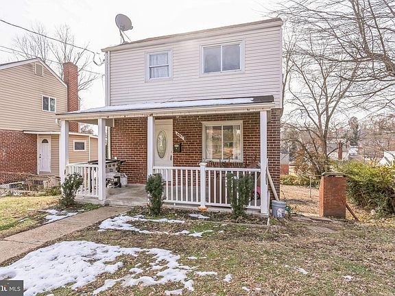 3rd image of 6947 Decatur St