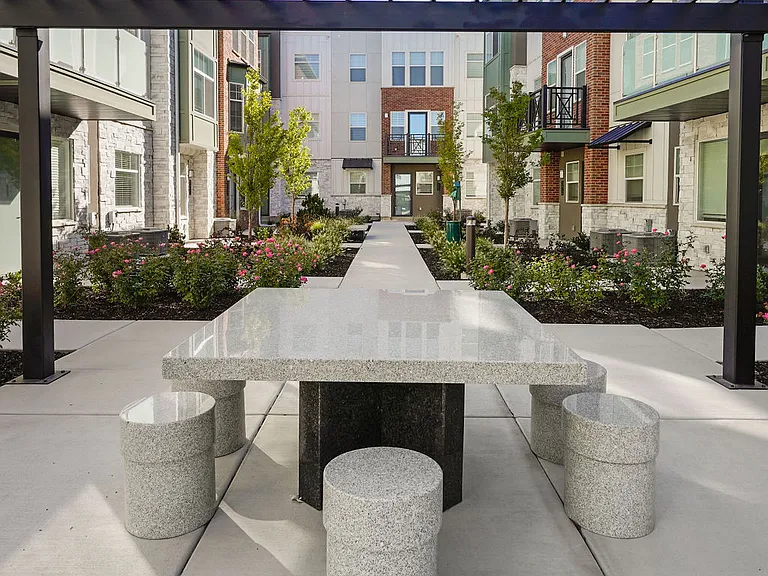Current by Lotus Townhomes — Photo 5