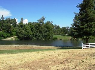 235 Parkhill Pl, Grants Pass, OR