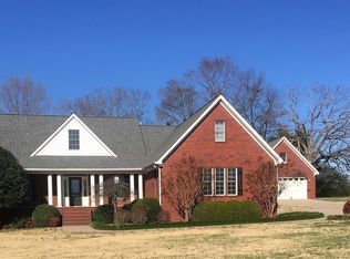 142 James Rd, New Johnsonville, TN 37134