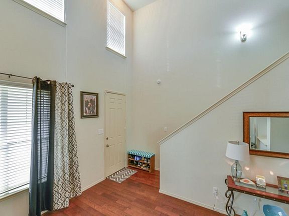 5th image of 1407 Niagara Falls Ct