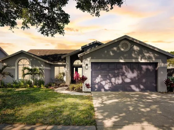 8306 WRENS WAY, LARGO, FL 33773