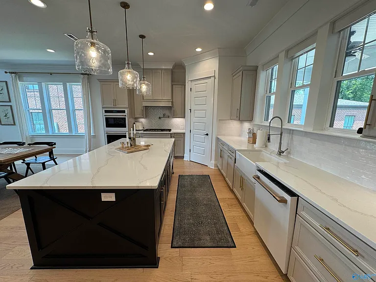 133 Bienville St — Photo 18