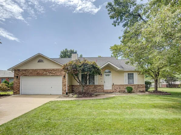 30 Katie Lynn Ct, Glen Carbon, IL 62034