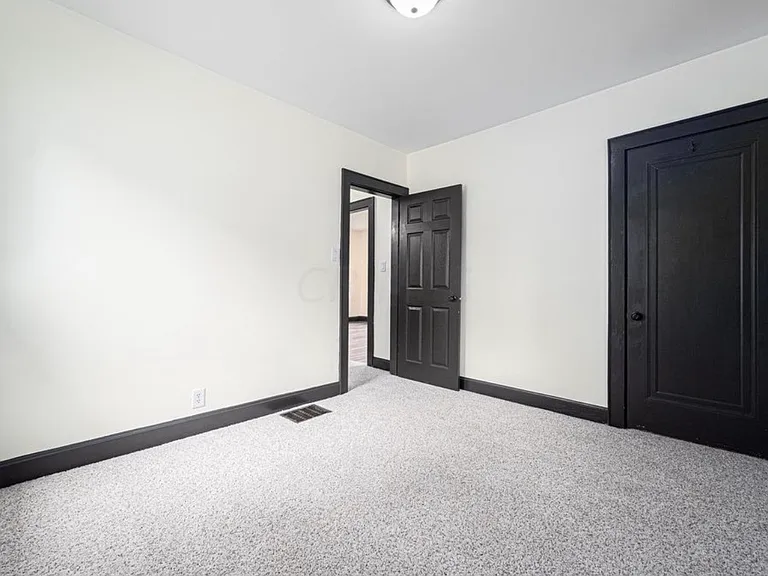 1580 Cordell Ave — Photo 6