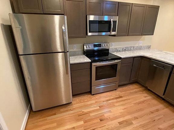 4th image of 3323 Idlewood Ave
