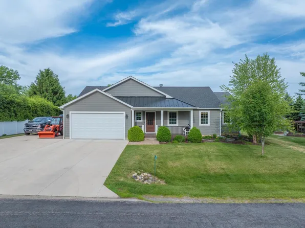 N1682 Washington AVENUE, Lake Geneva, WI 53147