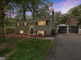 3515 Lumar Dr, Fort Washington, MD 20744