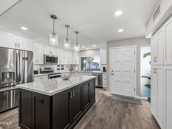 7340 N Via Camello Del Norte Unit 234, Scottsdale, AZ 85258