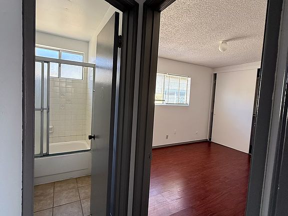 4th image of 4581 39th St #7A