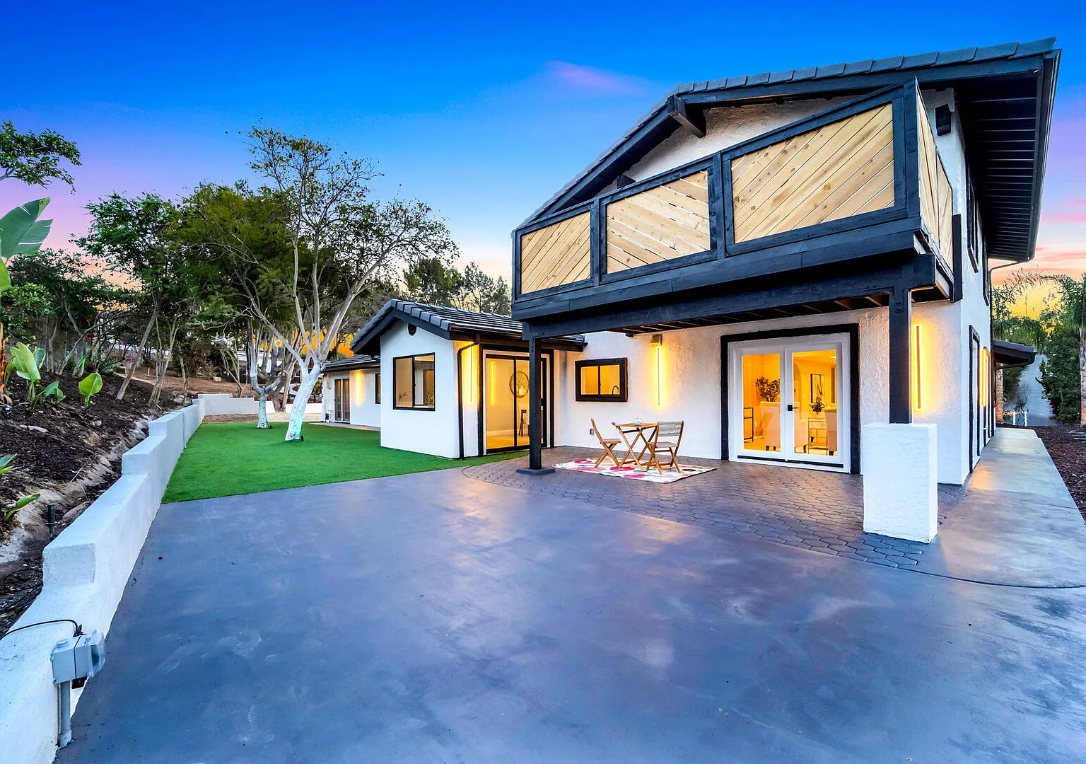 A13 Grand Vista Fairview Drive — Photo 1