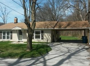 3707 Hemphill Rd, Barberton, OH 44203