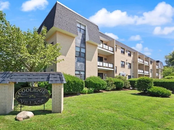 48 Bigelow Ave APT 11, Watertown, MA 02472