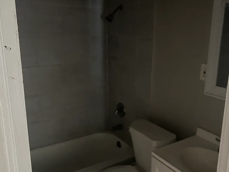 436 Springfield Ct N — Photo 11