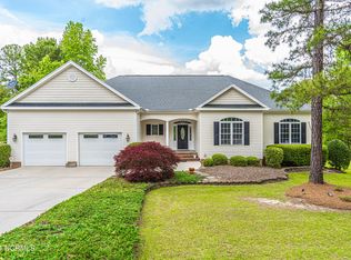7 Whisper Lake Dr, Whispering Pines, NC 28327