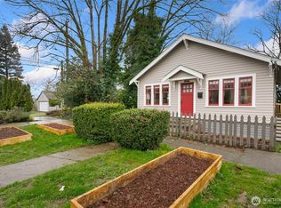 1815 29th Avenue S, Seattle, WA 98144
