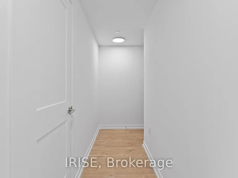 485 Logan Ave S #310 — Photo 4