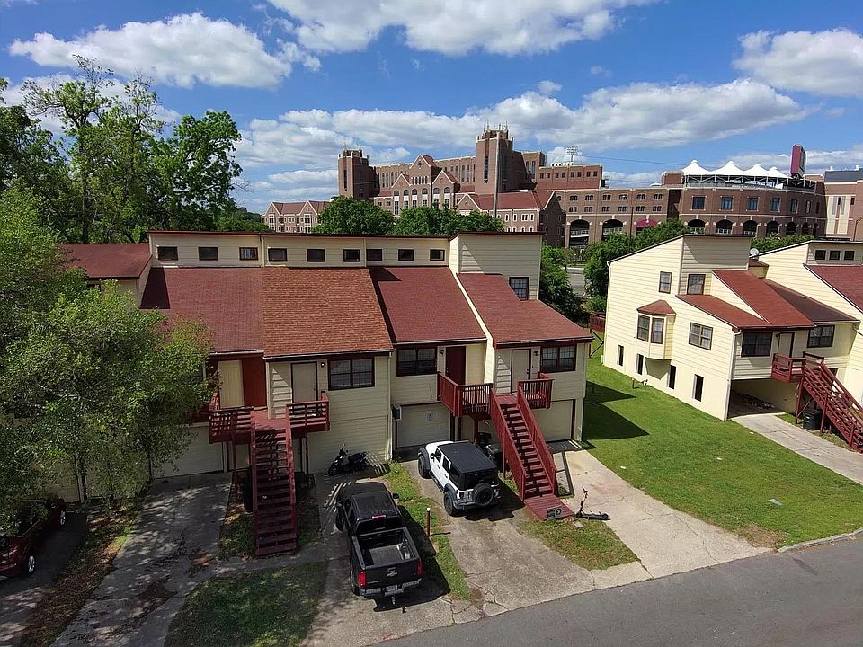 1st image of 1332 Warrior Way #B