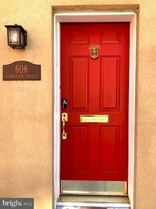606 Pemberton St, Philadelphia, PA, 19147