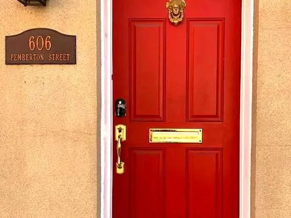 606 Pemberton St, Philadelphia, PA 19147