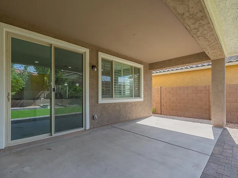 2532 W Corva Dr — Photo 42