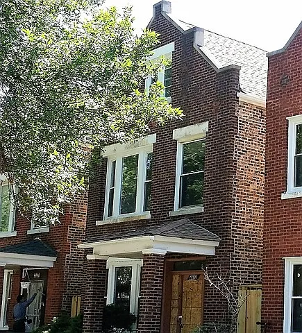 4442 S Richmond St photo 1