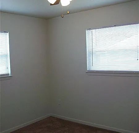 5th image of 13717 Chenault Ln APT 17