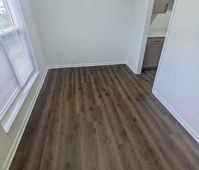 11 Holly Ct #F — Photo 3