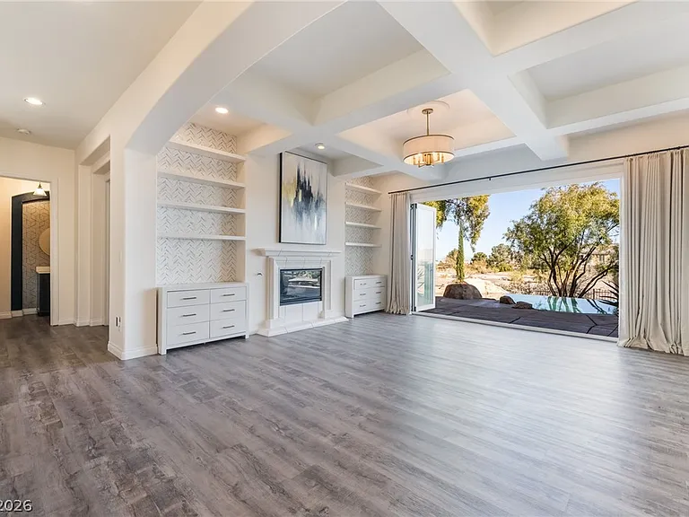 904 Pont Chartrain Dr — Photo 14