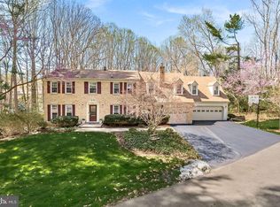 2804 Bree Hill Rd, Oakton, VA 22124