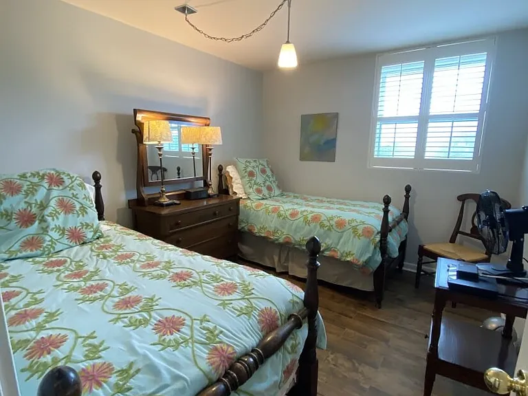 2511 Saint Charles Ave #502 — Photo 19