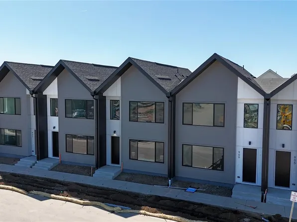 909 Edge Circle, Longmont, CO 80501