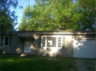 2910 S Vermont Ave, Independence, MO 64052