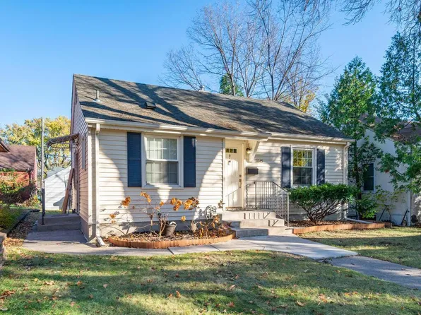 3045 Florida Ave S, Saint Louis Park, MN 55426