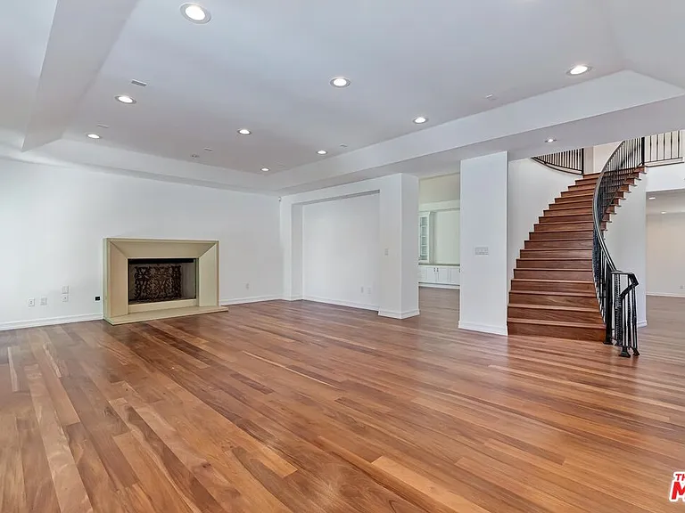 2890 Forrester Dr — Photo 9