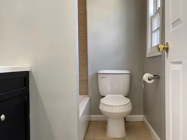 973 Geranium Ave E — Photo 6