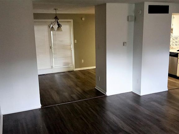4th image of 11414 E Whistler Dr