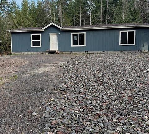 2nd image of 150 E Willopa Road