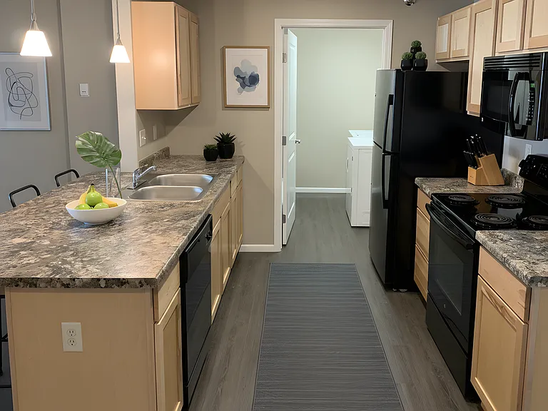 Aspen Trail Apartments — Photo 116