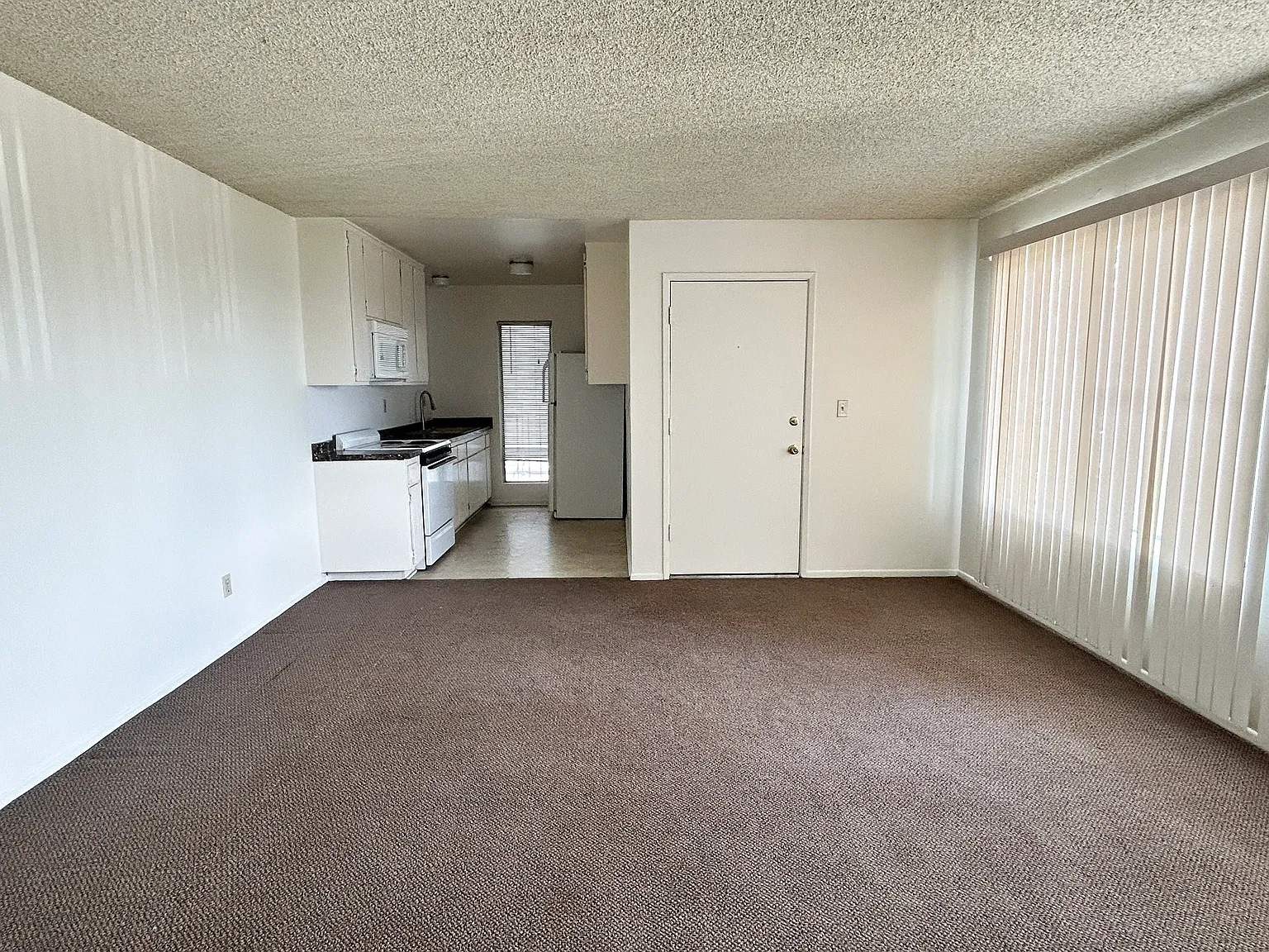 1 bed, 600 sqft, $1,950 — Photo 1