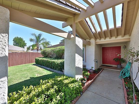 2nd image of 5922 Sunny Vista Ave