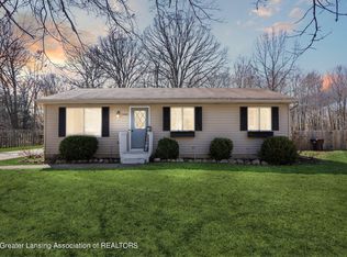 1446 Water St, Eaton Rapids, MI 48827