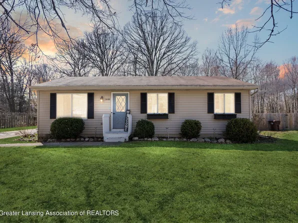 1446 Water St, Eaton Rapids, MI 48827