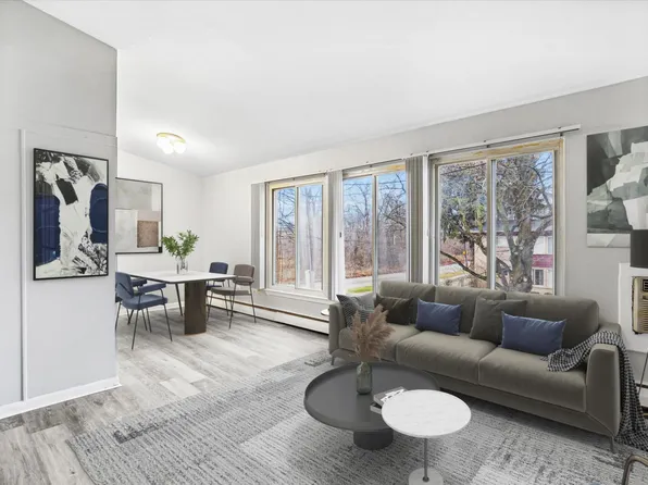 Village Grove Apartments