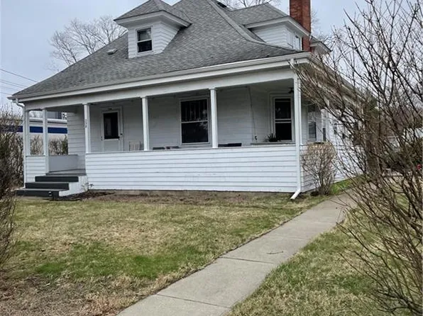 258 Pawtucket Ave, Rumford, RI 02916