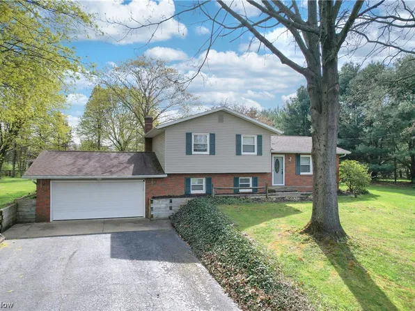 2946 Mogadore Rd, Tallmadge, OH 44278