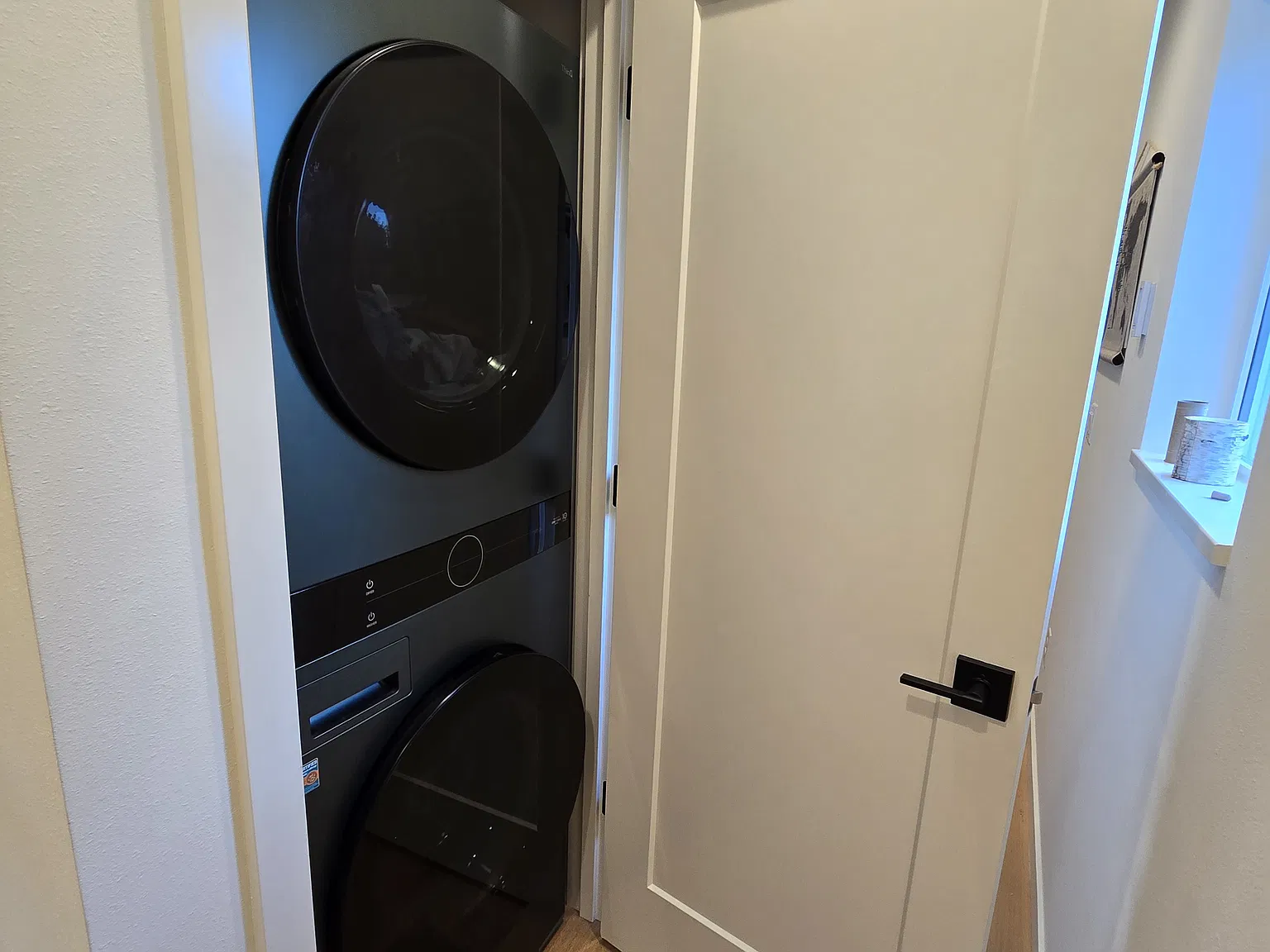 2 bed, 1450 sqft, $2,000 — Photo 4