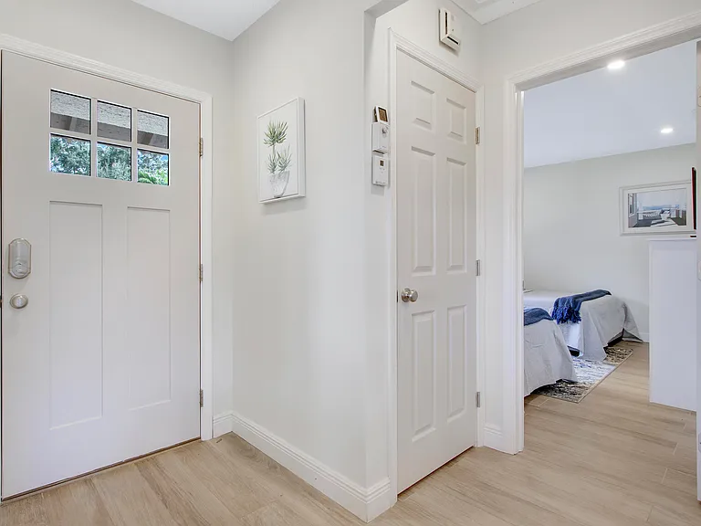 533 Club Dr — Photo 21